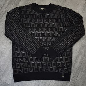 Fendi size 44 small